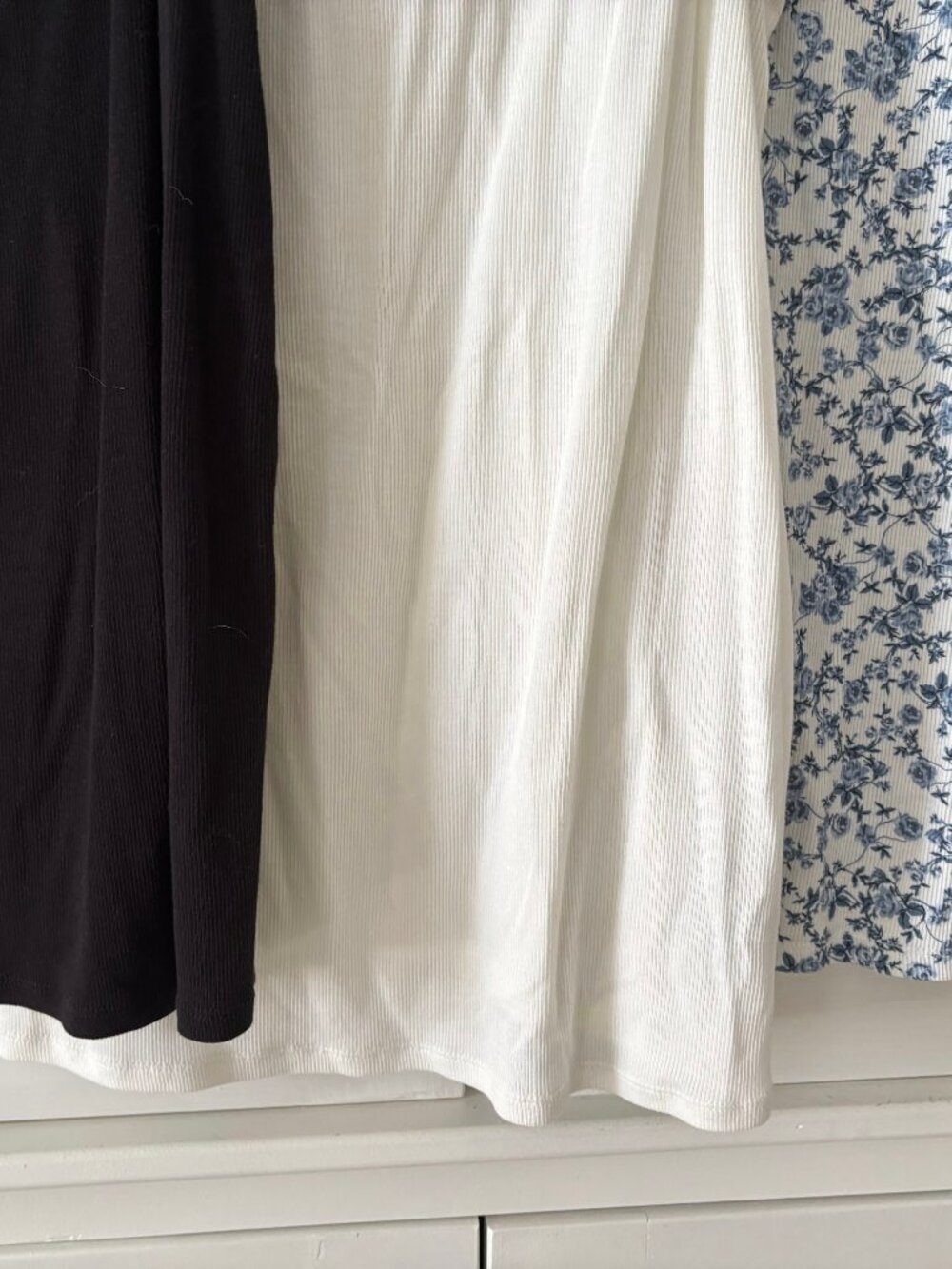 LIKE NEW! torrid Black/White/Blue Camisoles (SET OF 3!) - Picture 4 of 8